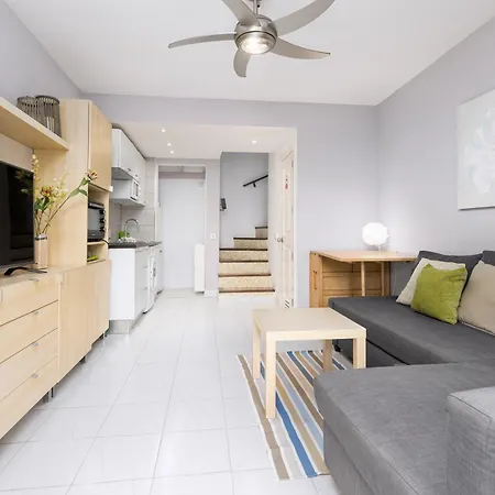 아파트 Home2book Charming Duplex, Terrace & Pool, Caleta *